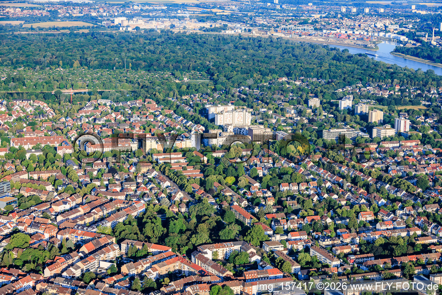 Overview of the district from the east, from August-Bebel-Park to the forest park on the Rhine riverbank in the district Neckarau in Mannheim in the state Baden-Wuerttemberg, Germany