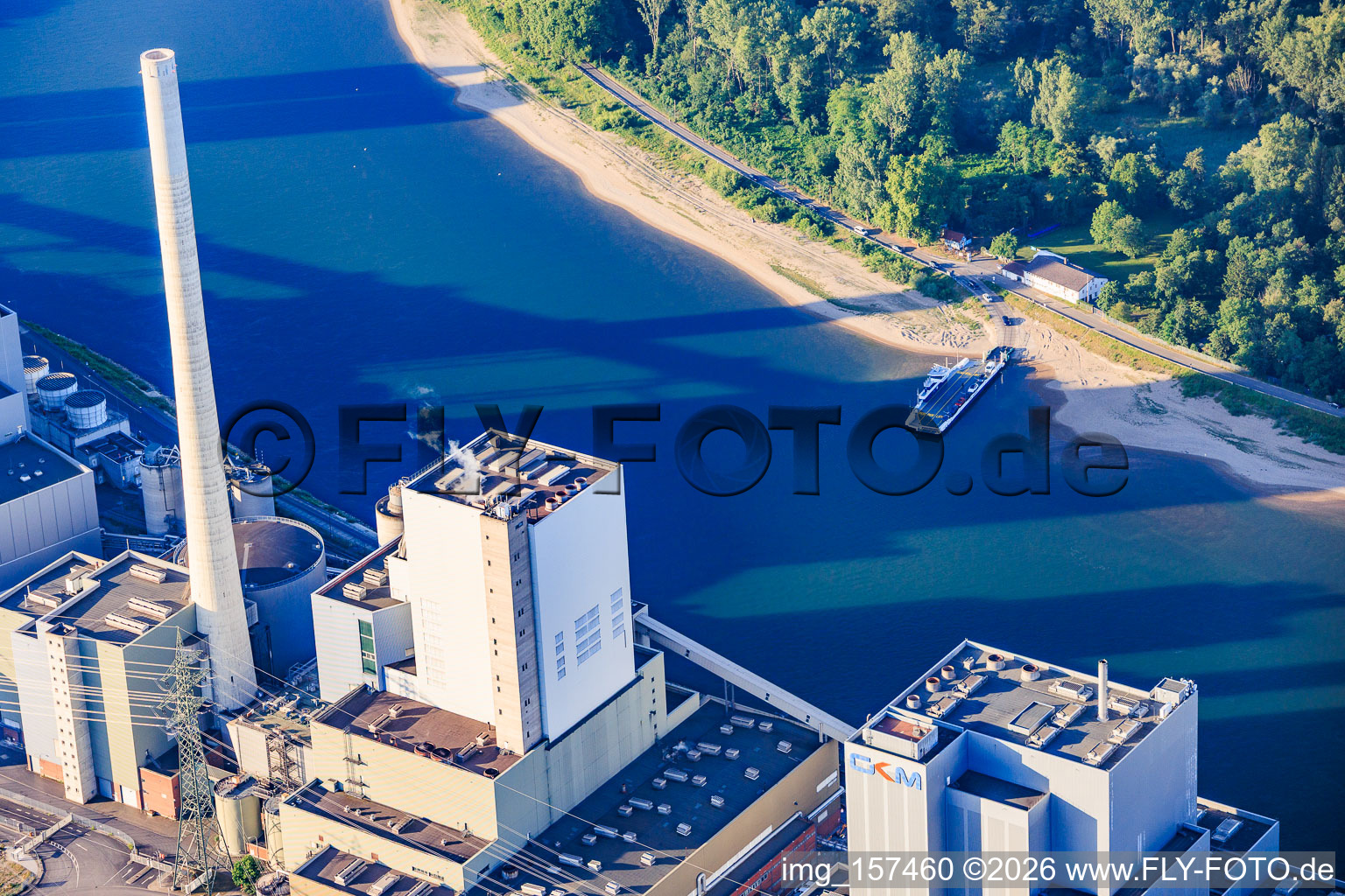 Ferry between Neckarau and Altrip operated by Rheinfähre Altrip GmbH in the district Neckarau in Mannheim in the state Baden-Wuerttemberg, Germany