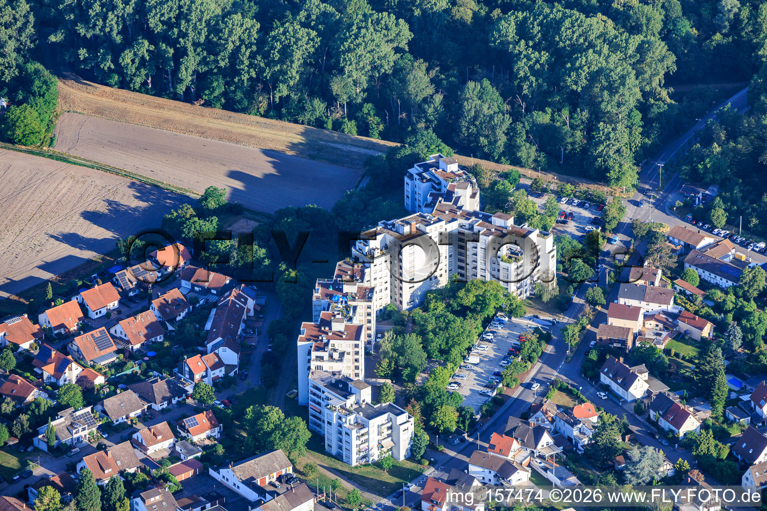 Modern residential high-rise buildings on Ludwigshafener Straße and Ranschgraben in Neuhofen in the state Rhineland-Palatinate, Germany