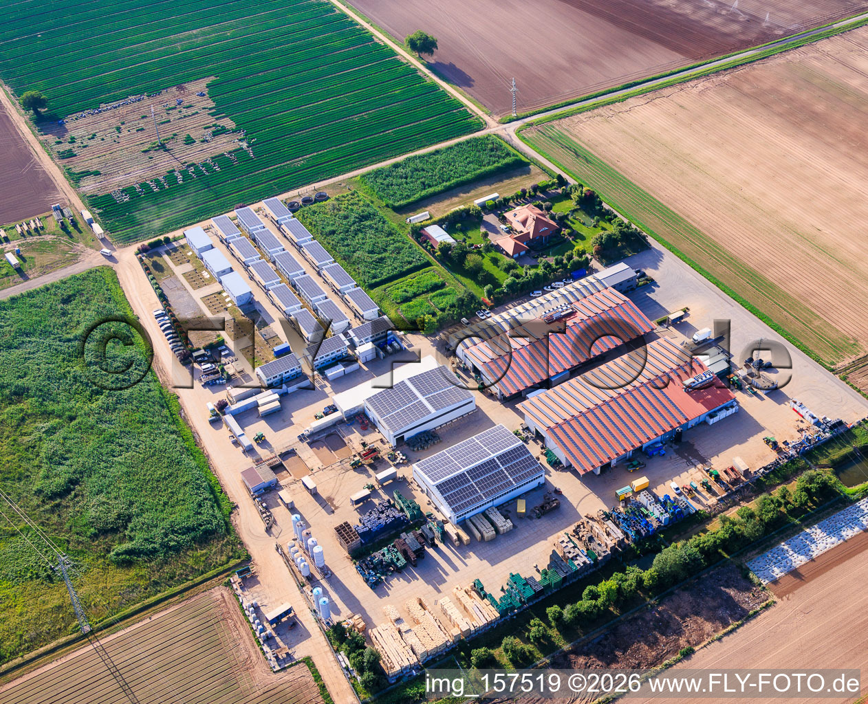 Farmyard, residential containers and vegetable growing halls - Dieter Stubenbordt in Zeiskam in the state Rhineland-Palatinate, Germany