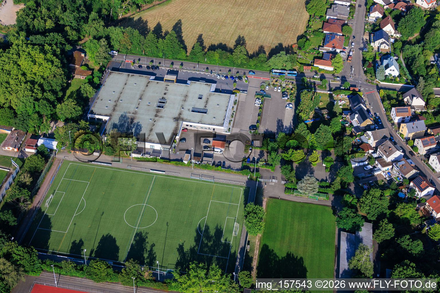 Technology park from the northeast with MVZ Herxheim GbR and MRT Radiology LD-SUEW in Herxheim bei Landau in the state Rhineland-Palatinate, Germany