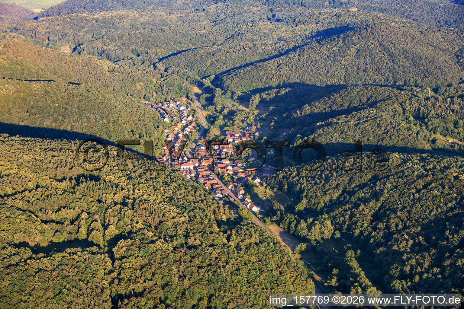 From the northwest in Waldrohrbach in the state Rhineland-Palatinate, Germany