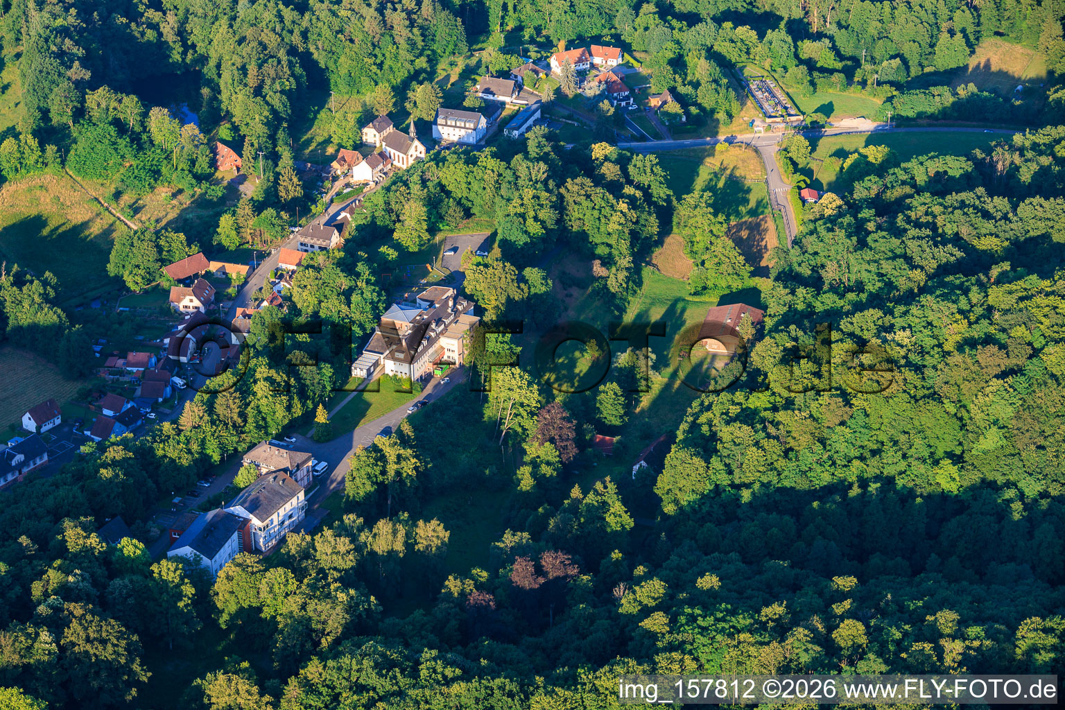 Village view in the Lautertal from the north with Le Mont des Oiseaux in the district Weiler in Wissembourg in the state Bas-Rhin, France