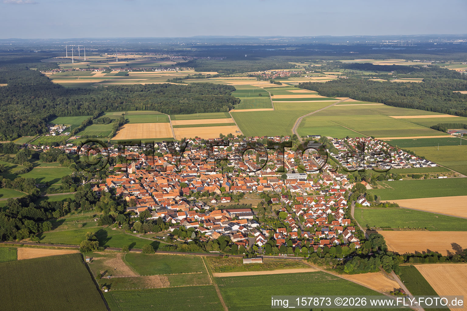 From the northwest in Steinweiler in the state Rhineland-Palatinate, Germany