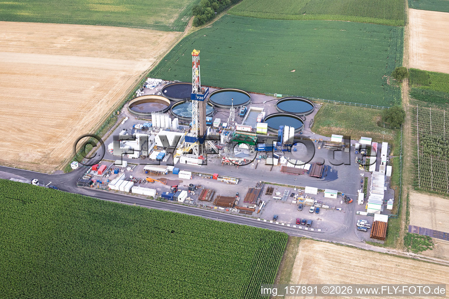 Vulcan Energy's V20 deep drilling site at Schleidberg for the extraction of geothermal energy and lithium in Insheim in the state Rhineland-Palatinate, Germany