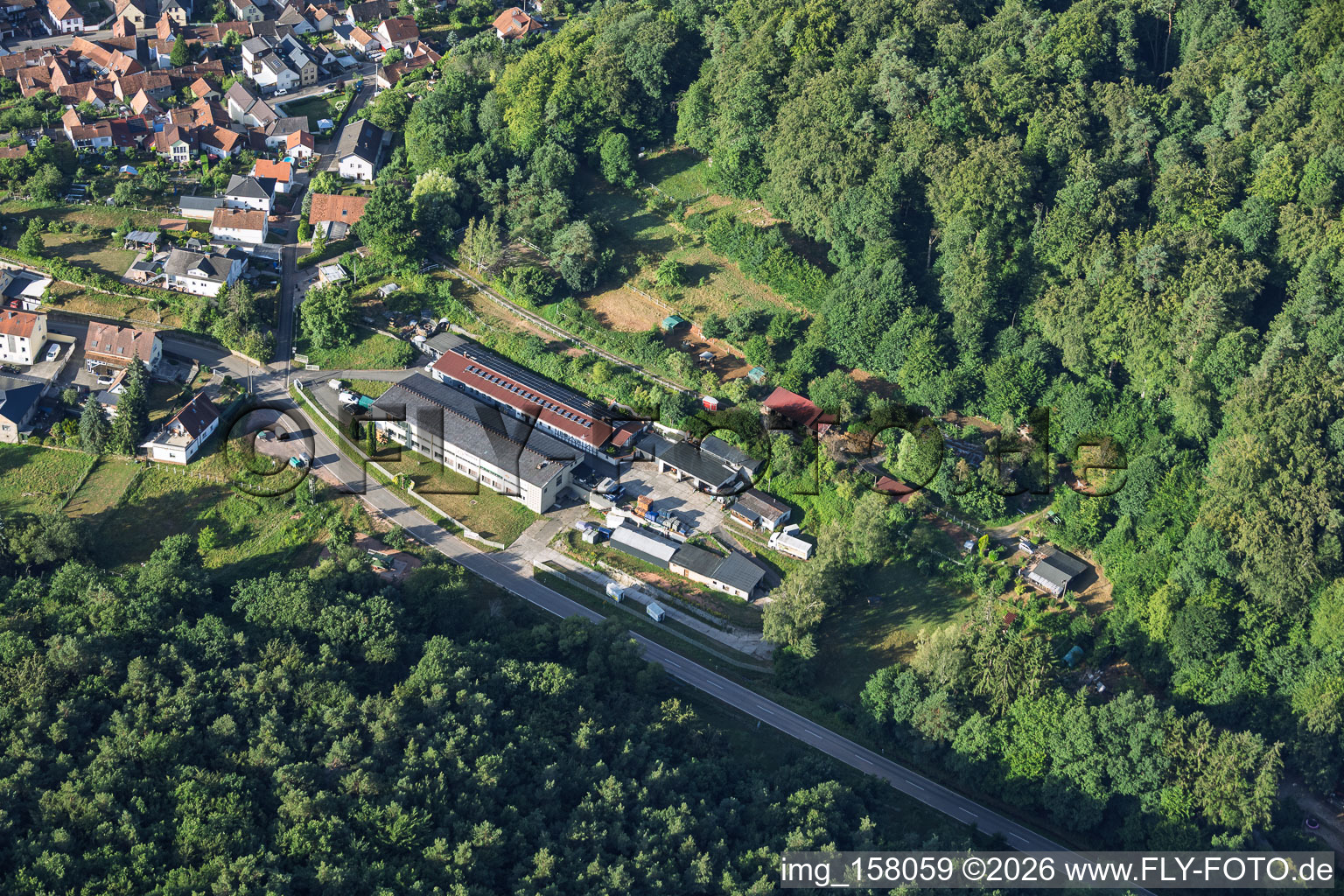 Schönbachstraße with Rainer Müller and Lars Doll Turning and Milling Technology in Silz in the state Rhineland-Palatinate, Germany