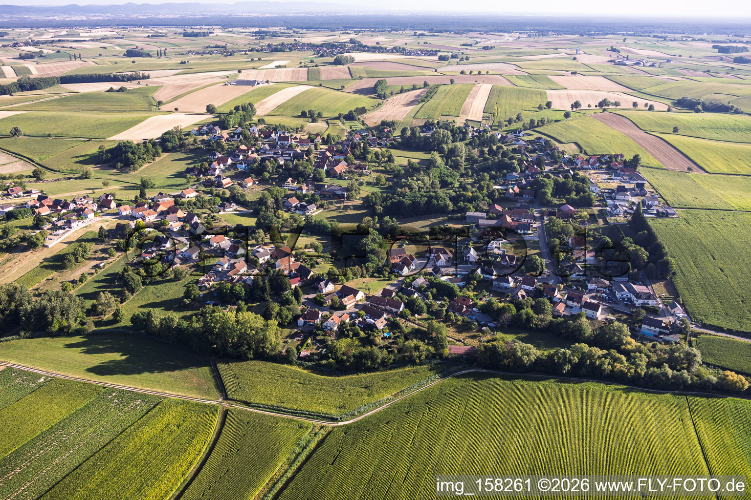 From the south in Eberbach-Seltz in the state Bas-Rhin, France