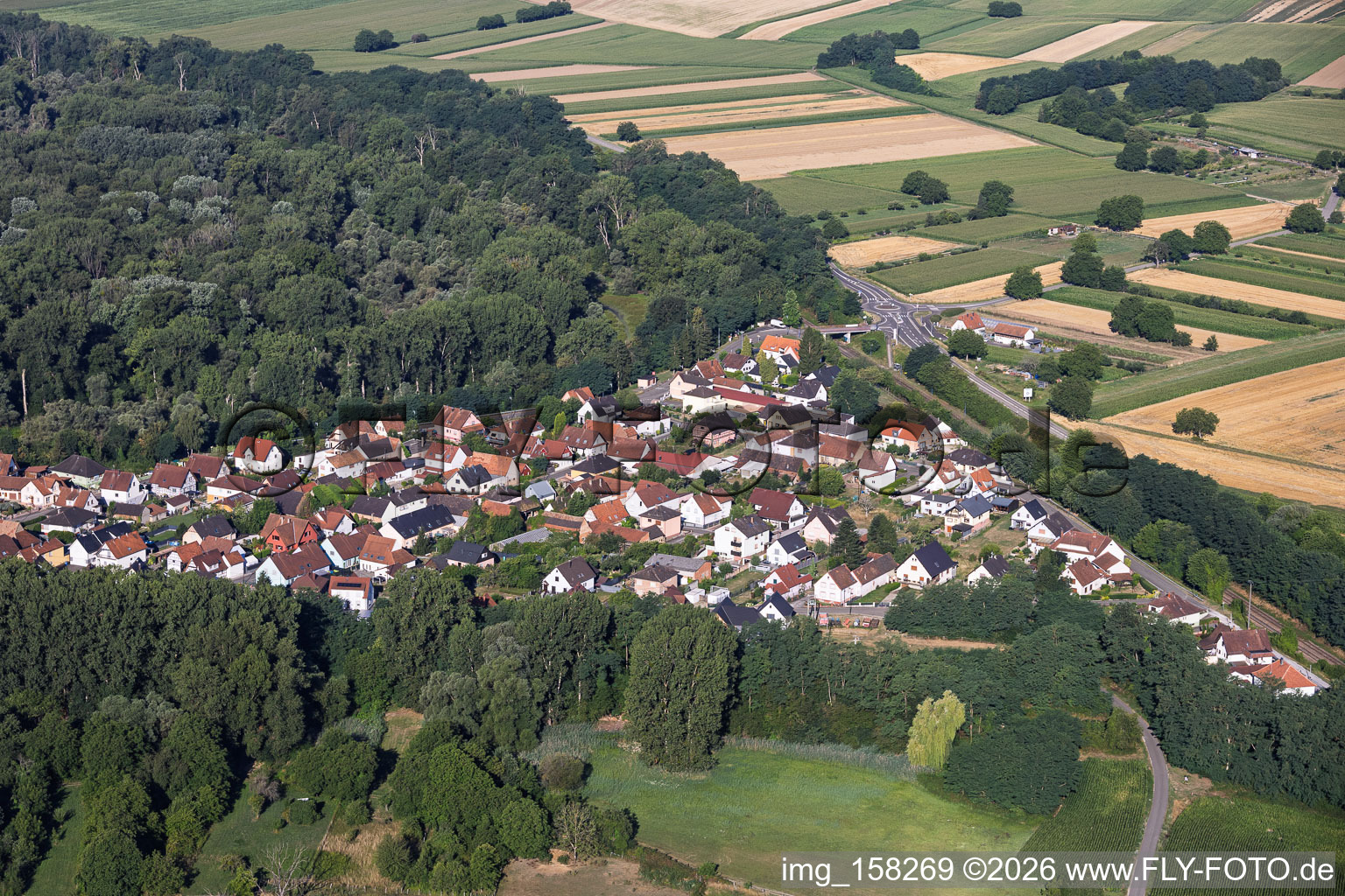 Rue de la Gare in Munchhausen in the state Bas-Rhin, France