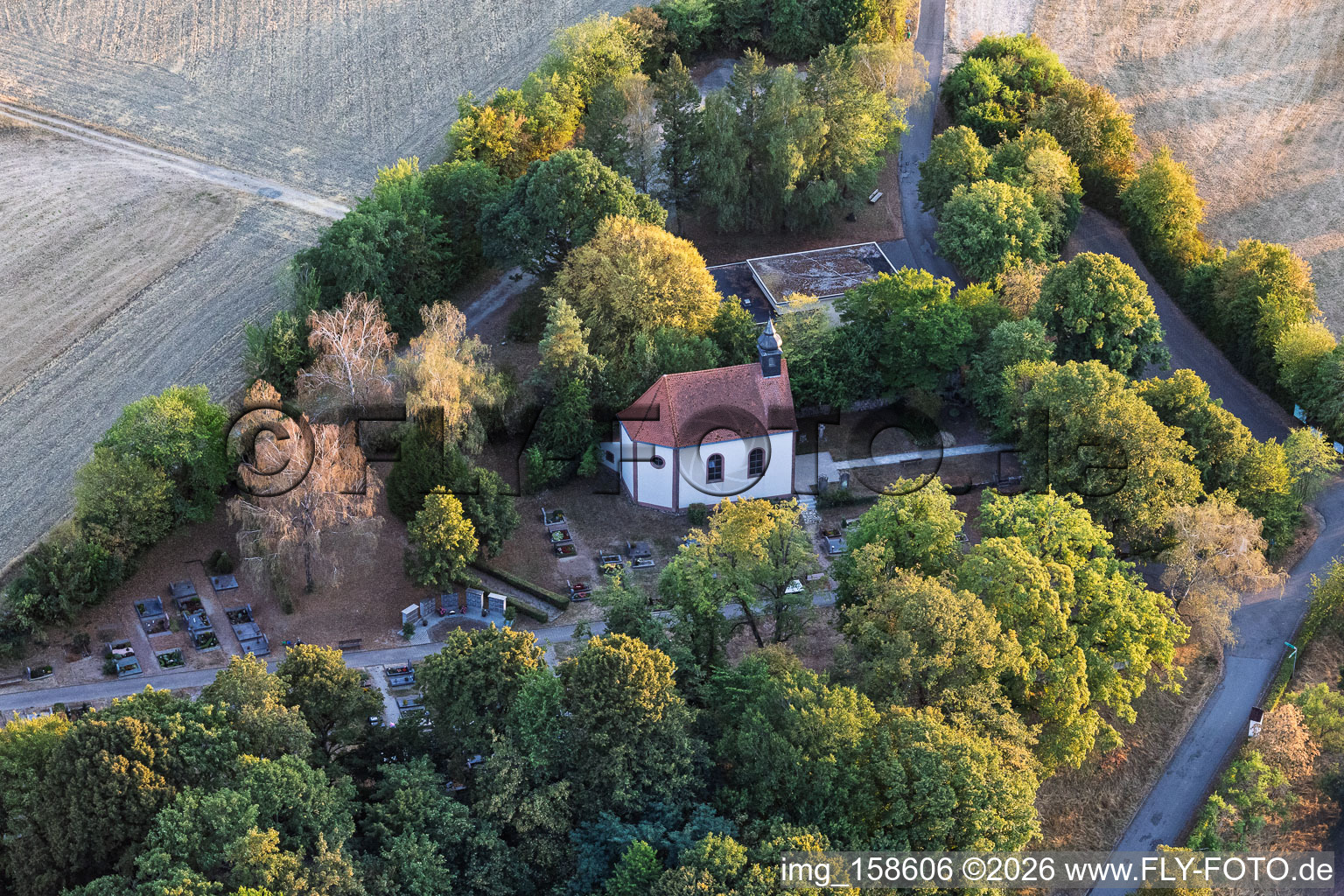 Cemetery with the Chapel of the Sorrowful Mother (Kreuzkapelle zur Schmerzhaften Mutter) in the district Medelsheim in Gersheim in the state Saarland, Germany