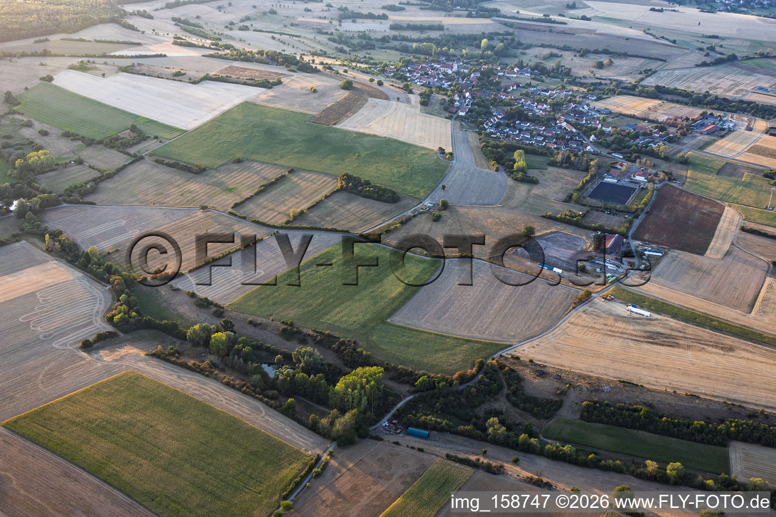 From the south in the district Medelsheim in Gersheim in the state Saarland, Germany