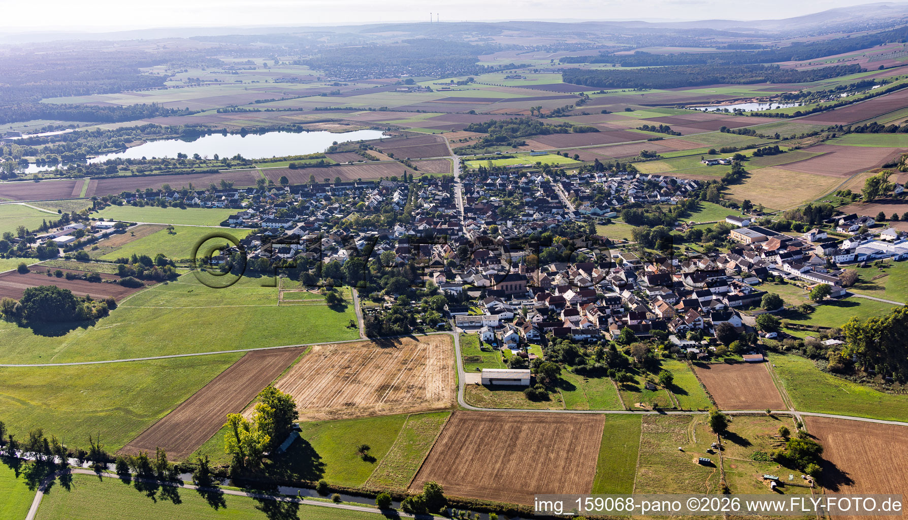 From the north in the district Sickenhofen in Babenhausen in the state Hesse, Germany
