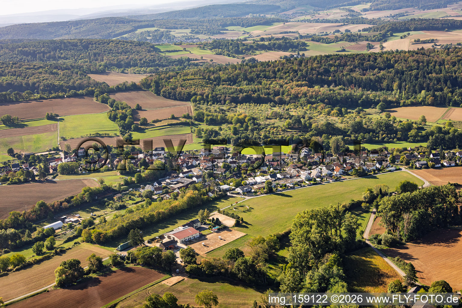 From the north in the district Raibach in Groß-Umstadt in the state Hesse, Germany