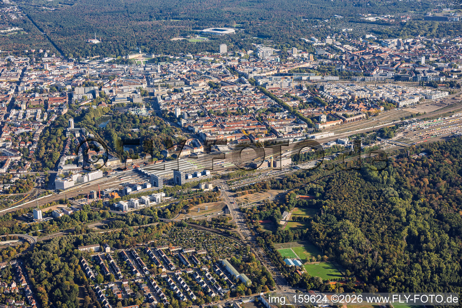 Cityscape From the south via the B10/Südtangente, passing the Central Station Karlsruhe and the Stadtgarten, to the Palace and Wildparkstadion in the district Südweststadt in Karlsruhe in the state Baden-Wuerttemberg, Germany