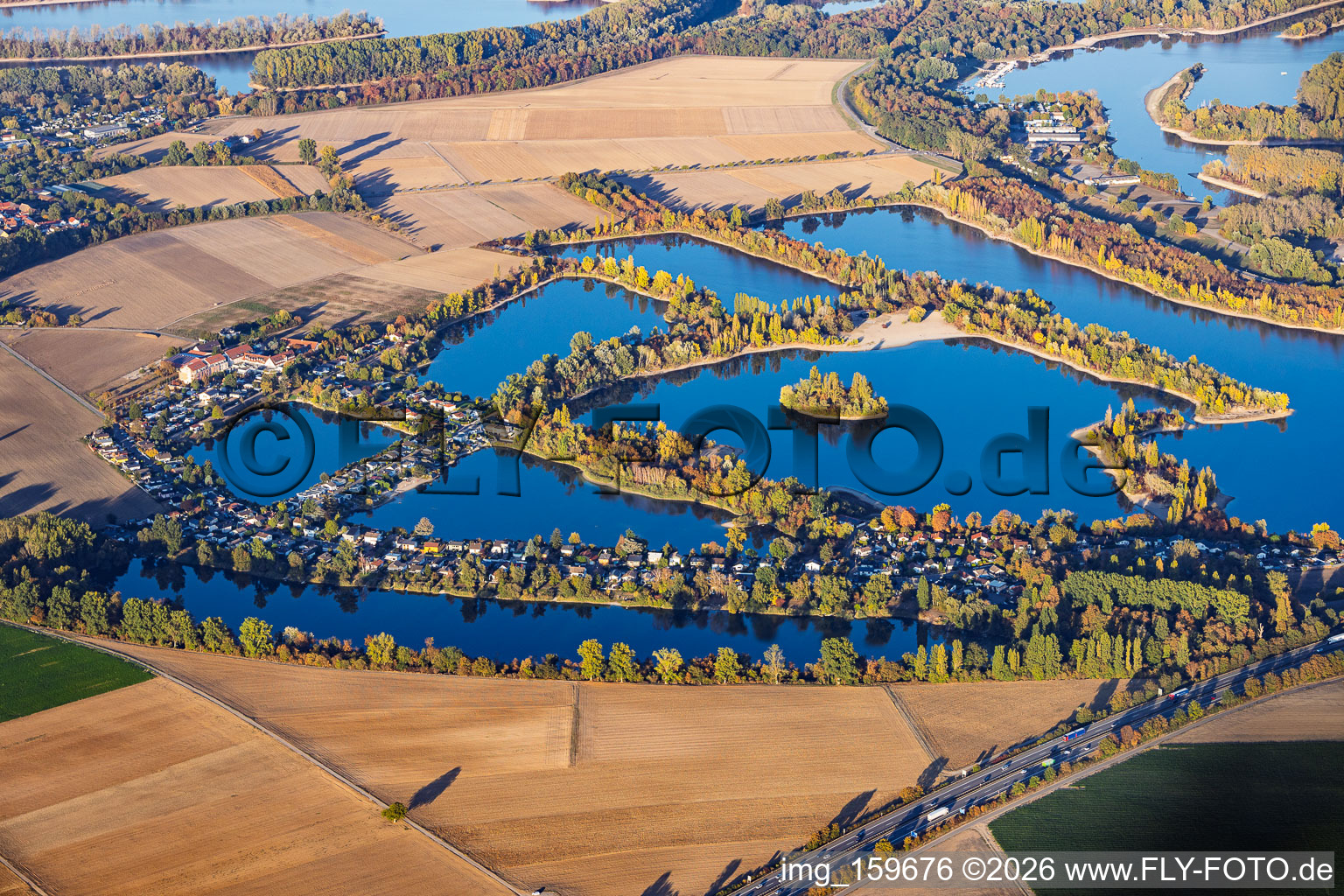 Local recreation area / swimming beach: Binsfeldsee, Mondsee, Sonnensee, Biersiedersee, and Silbersee Kuhuntersee in Speyer in the state Rhineland-Palatinate, Germany