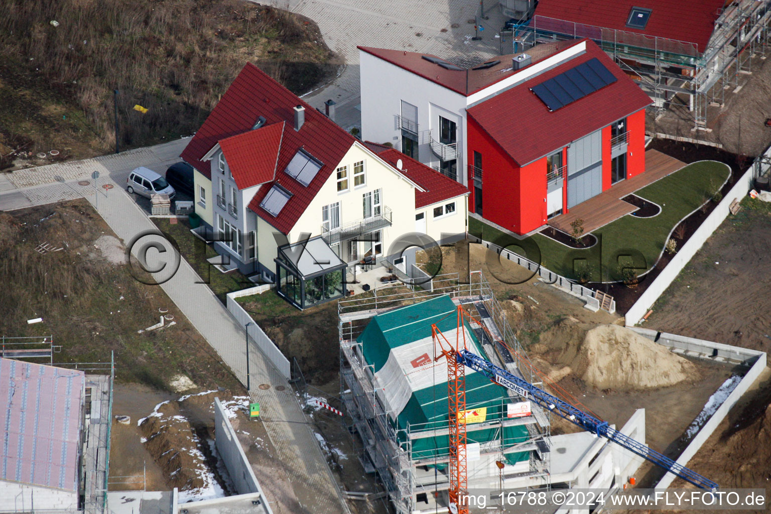 Bird's eye view of New development area Am Höhenweg in Kandel in the state Rhineland-Palatinate, Germany