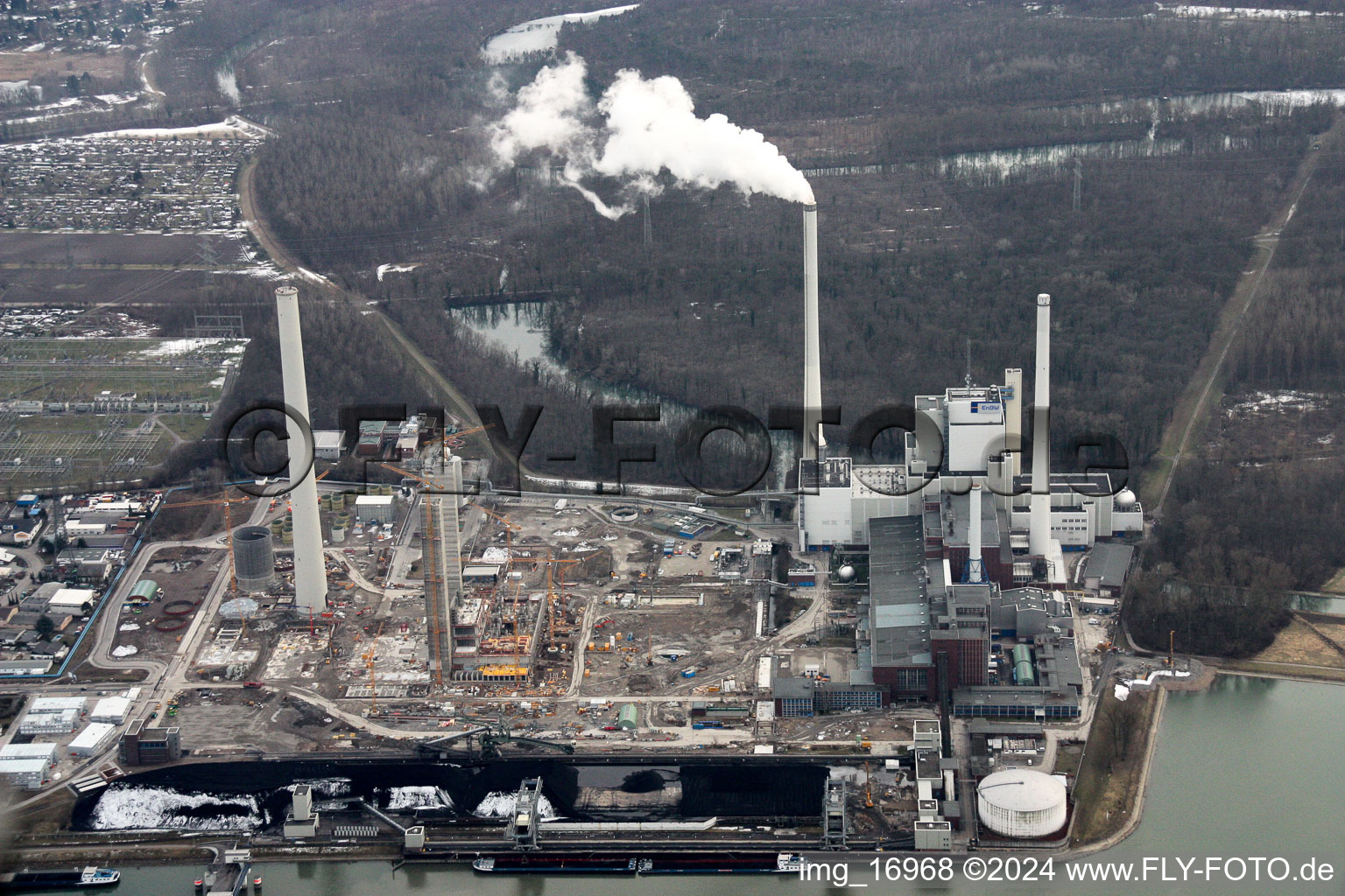 Rheinhafen steam power plant construction site new coal-fired power plant in the district Daxlanden in Karlsruhe in the state Baden-Wuerttemberg, Germany