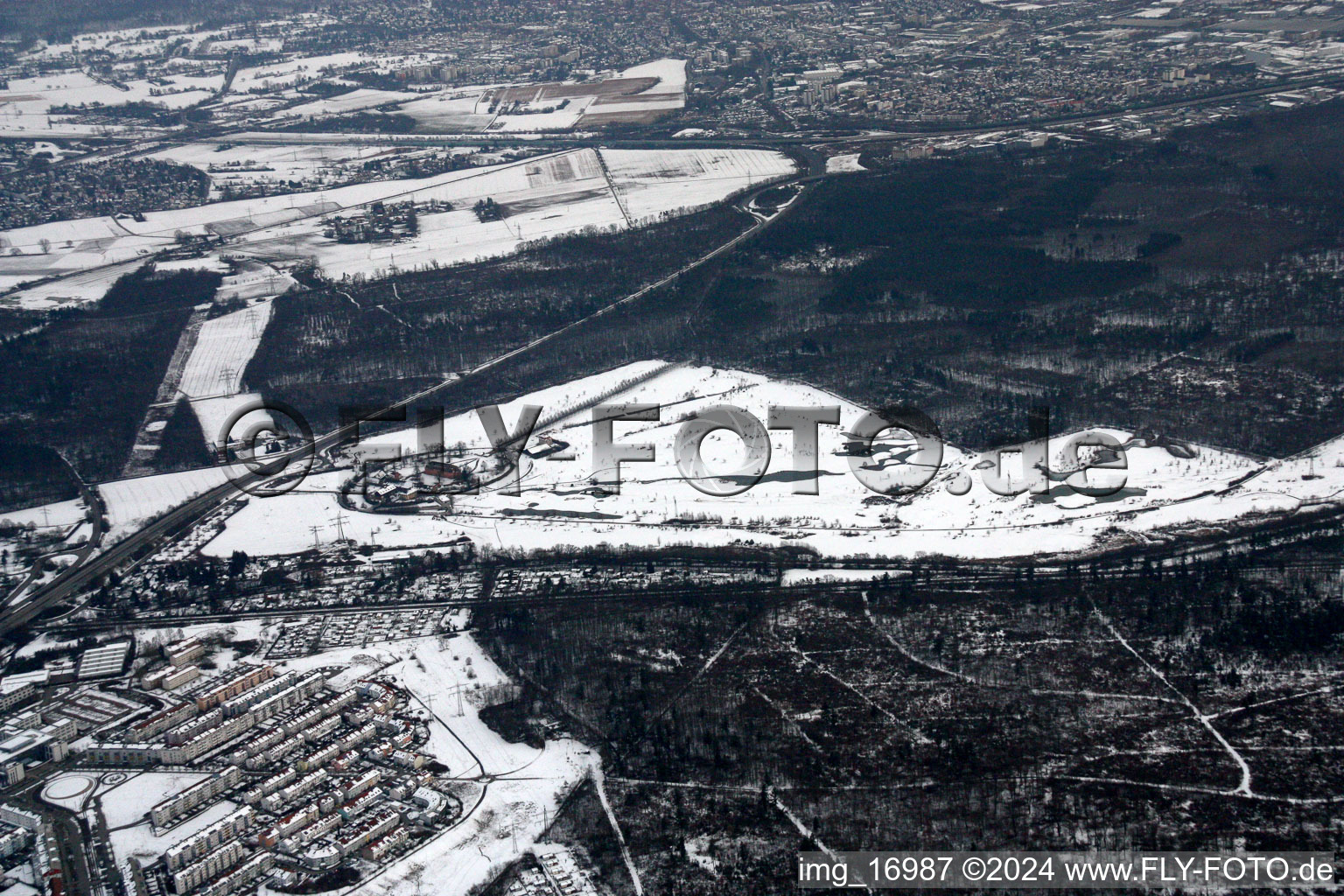 Aerial view of Scheibenhardt estate, golf course in the district Beiertheim-Bulach in Karlsruhe in the state Baden-Wuerttemberg, Germany