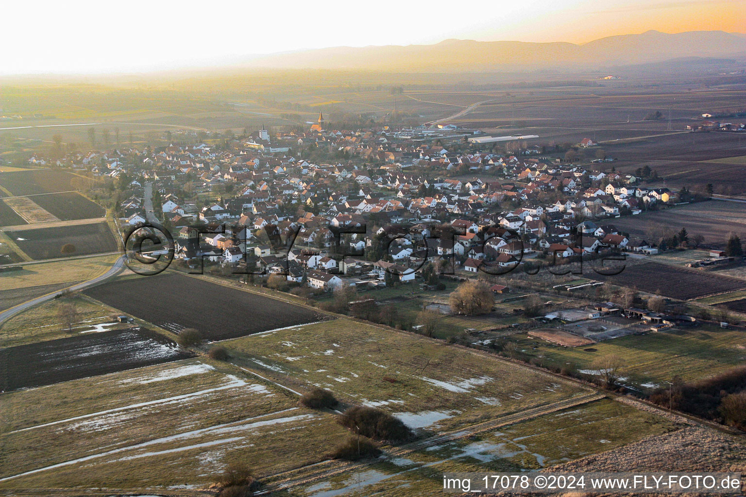 From the southeast in Minfeld in the state Rhineland-Palatinate, Germany