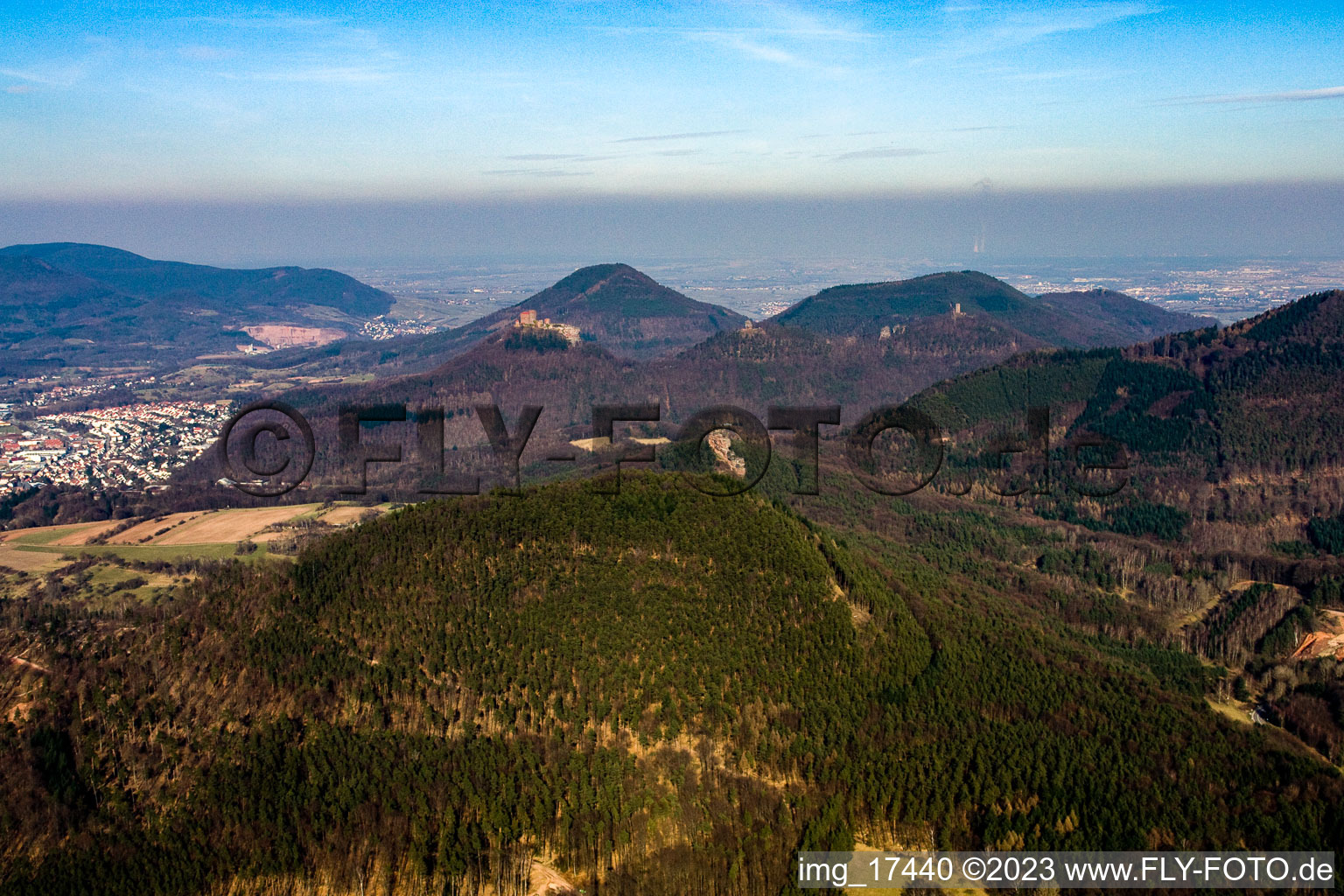 Aerial photograpy of Trifels Castle from the west in the district Bindersbach in Annweiler am Trifels in the state Rhineland-Palatinate, Germany