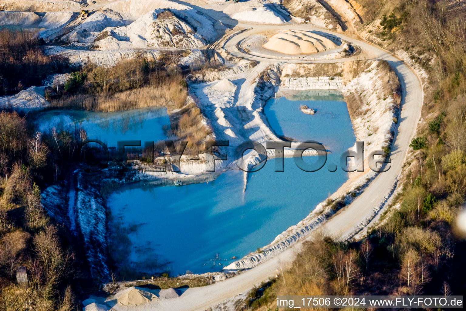 Site and tailings area of the gravel mining in Riedseltz in Grand Est, France