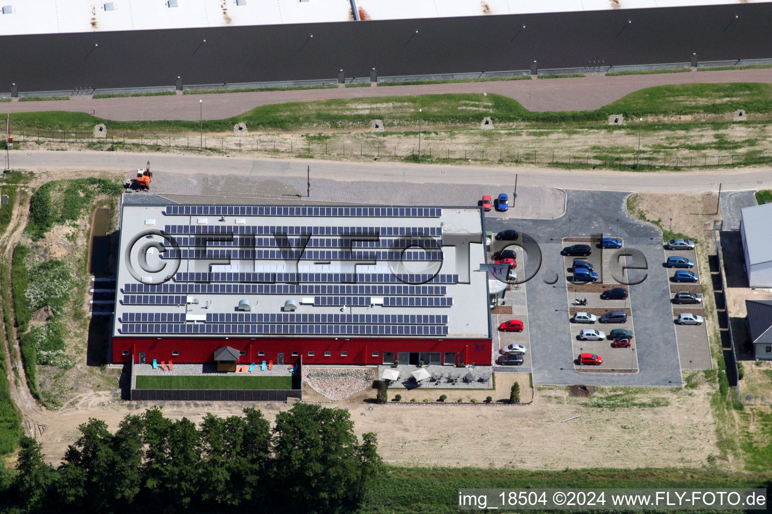 Aerial photograpy of Bienwald-Fitnessworld in the district Minderslachen in Kandel in the state Rhineland-Palatinate, Germany