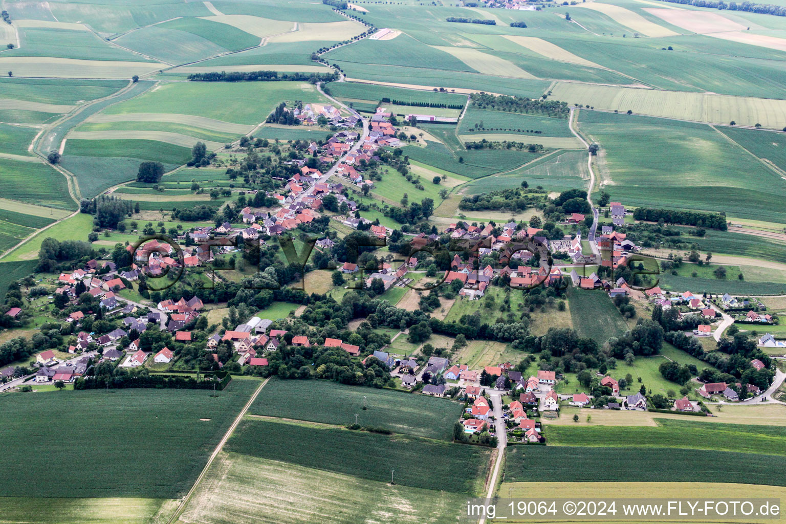 Village - view on the edge of agricultural fields and farmland in Eberbach-Seltz in Grand Est, France