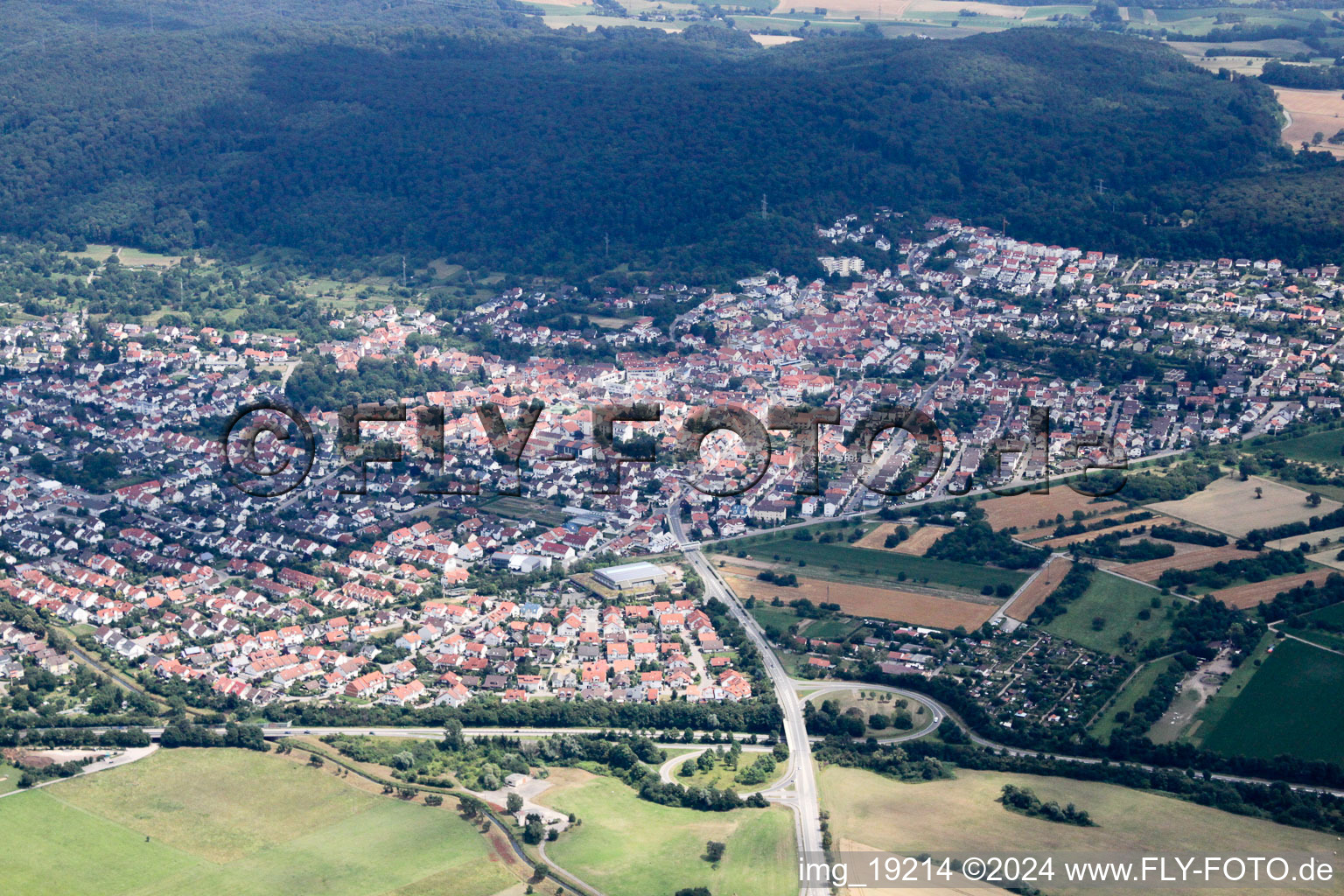 From the west in Nußloch in the state Baden-Wuerttemberg, Germany