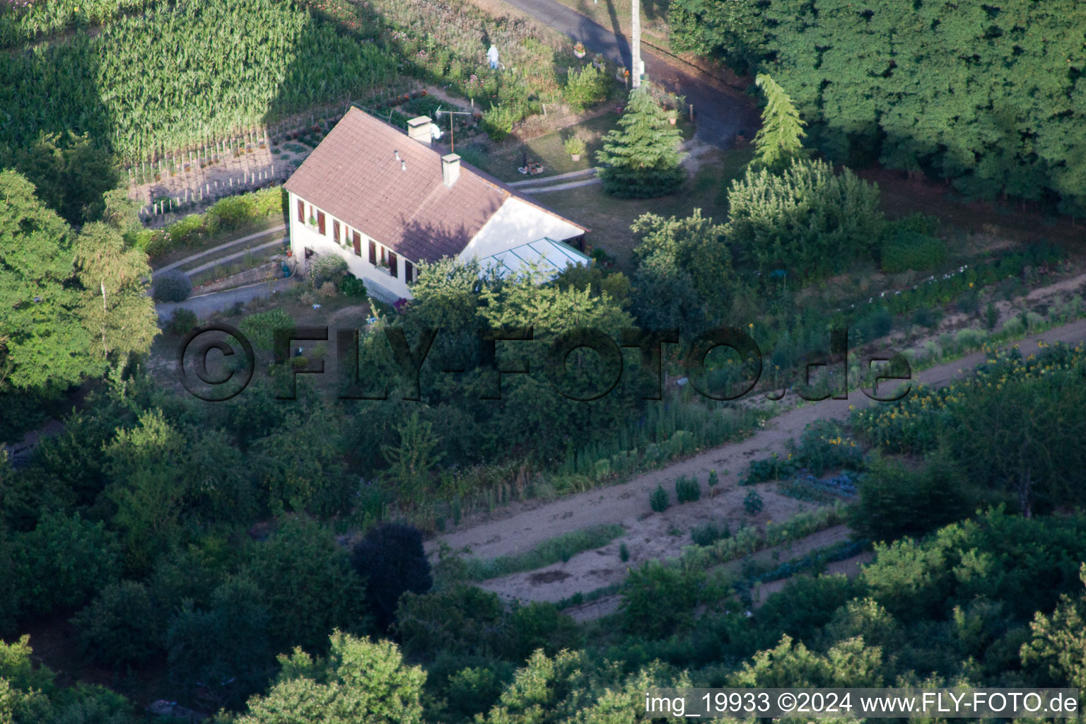 Semur-en-Vallon in the state Sarthe, France from above