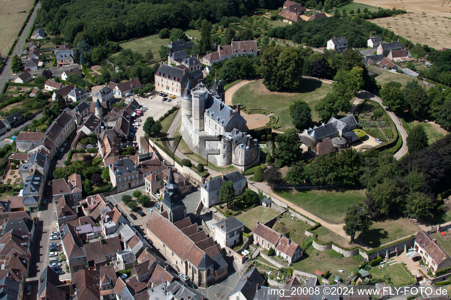 Castle complex of the castle in Montmirail in the state Sarthe, France