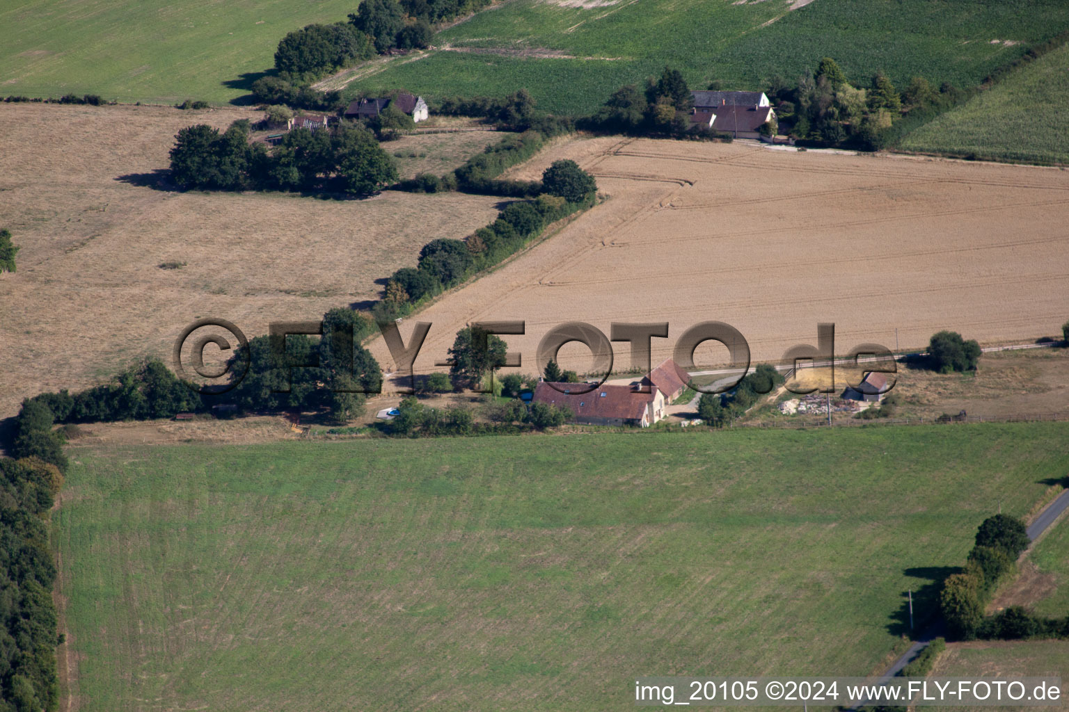 Bird's eye view of Semur-en-Vallon in the state Sarthe, France