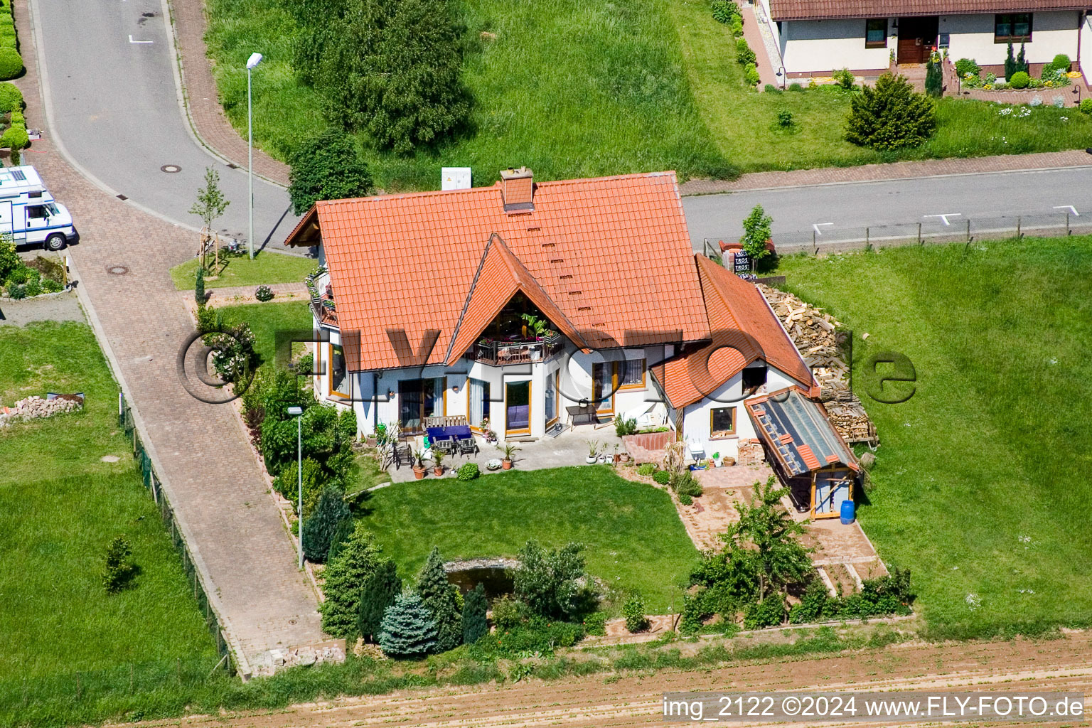 Oblique view of Klingbachstr in Steinweiler in the state Rhineland-Palatinate, Germany