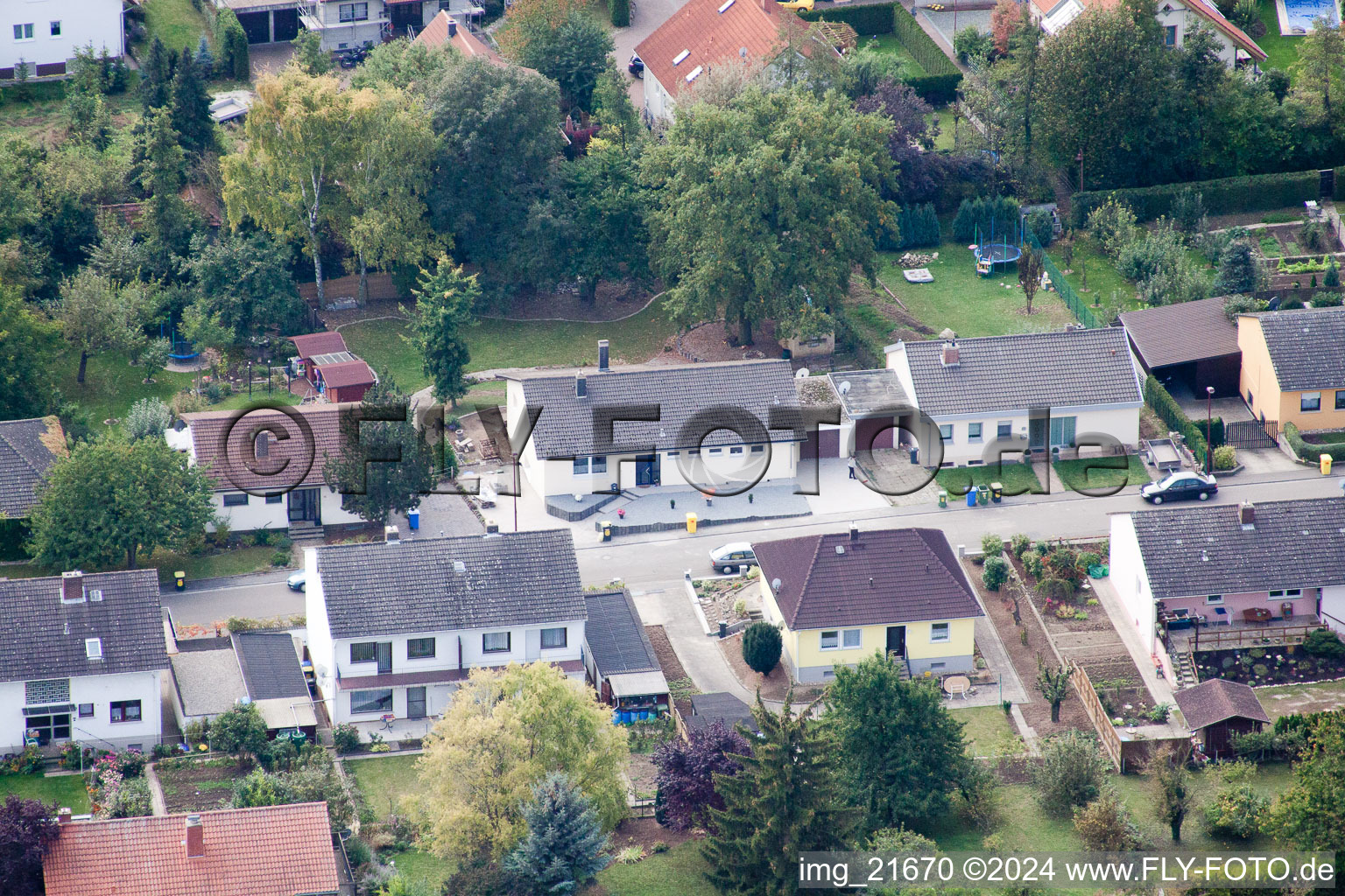 Aerial view of In the mill garden 12 in Eppelsheim in the state Rhineland-Palatinate, Germany