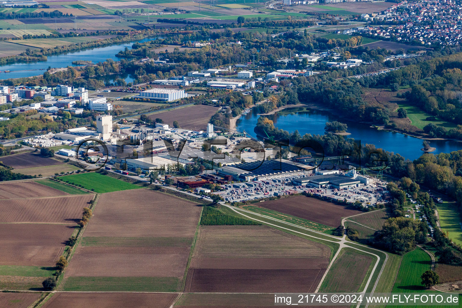 Building and production halls on the premises of Betonwerk Pfenning GmbH and Riva Stahl GmbH factory Lampertheim in Lampertheim in the state Hesse, Germany