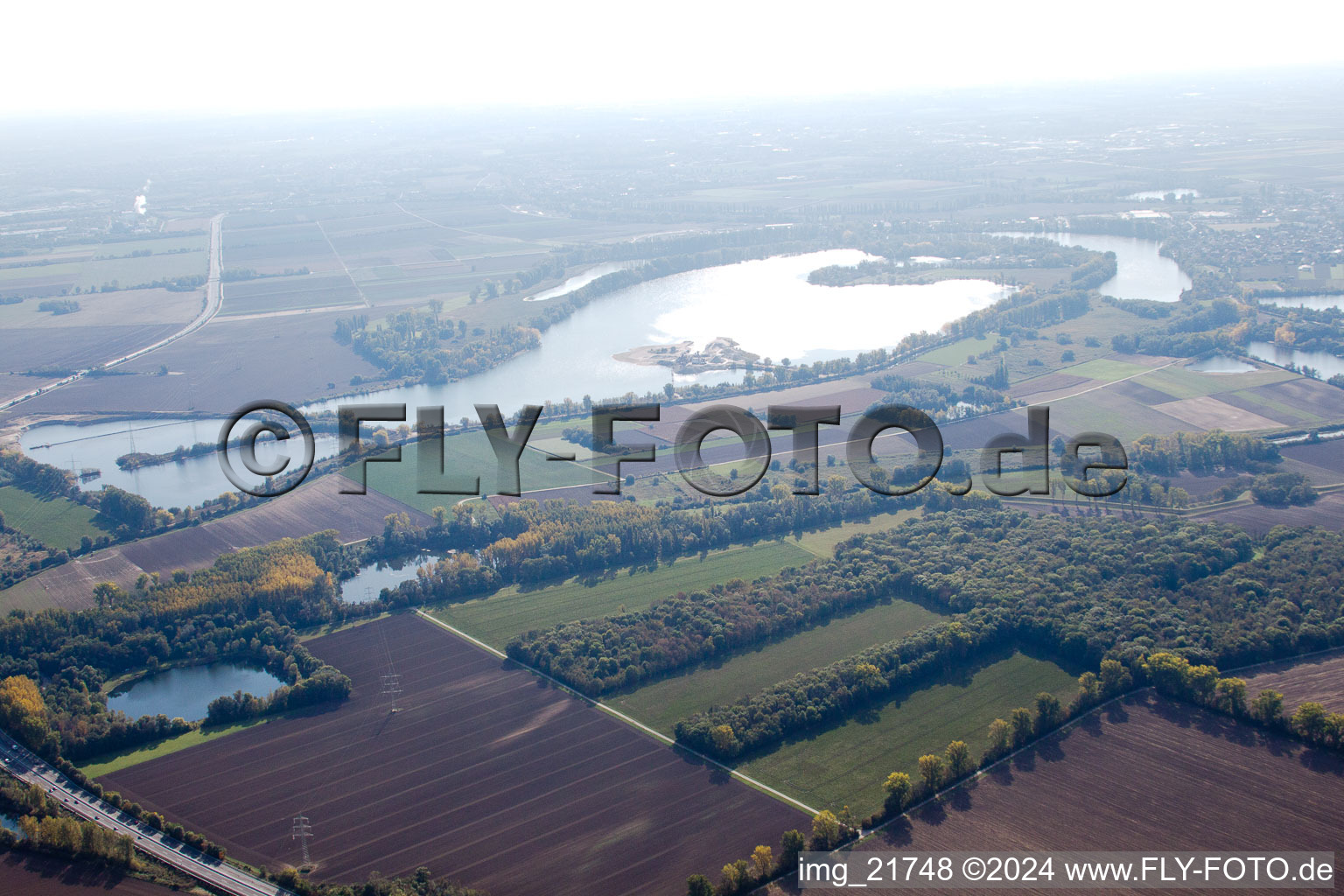 Lake Silbersee in the district Petersau in Bobenheim-Roxheim in the state Rhineland-Palatinate