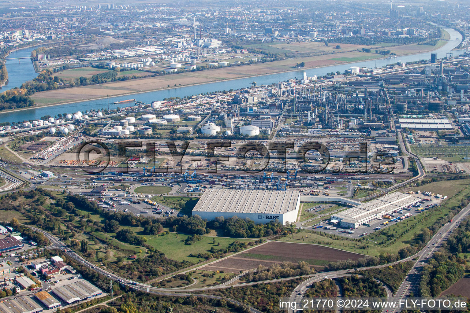 Aerial photograpy of Building and production halls on the premises of the chemical manufacturers BASF (nothern door 15 at cargo rail terminal) in Ludwigshafen am Rhein in the state Rhineland-Palatinate, Germany