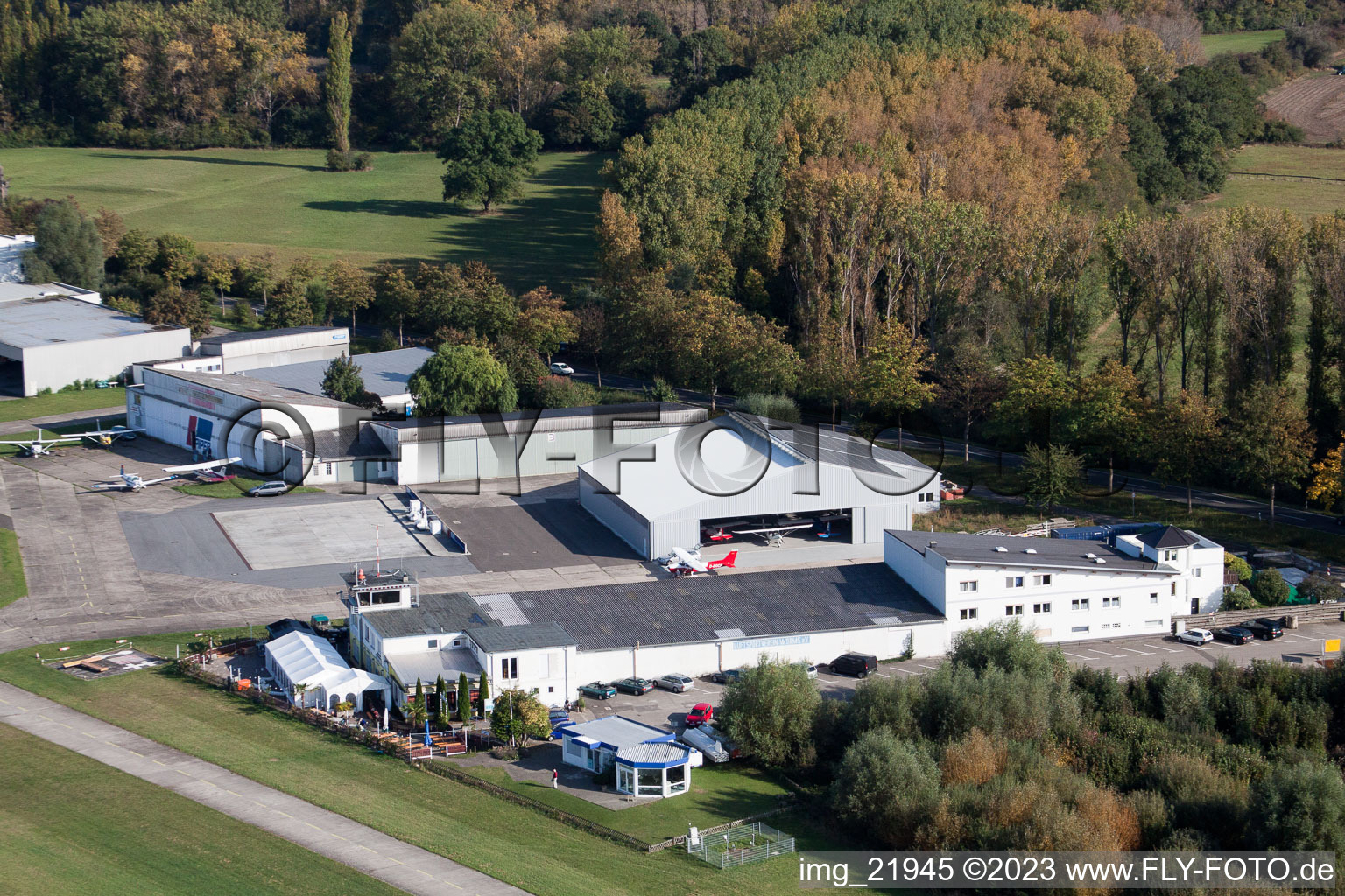 Aerial photograpy of Aeroservice Worms in Worms in the state Rhineland-Palatinate, Germany