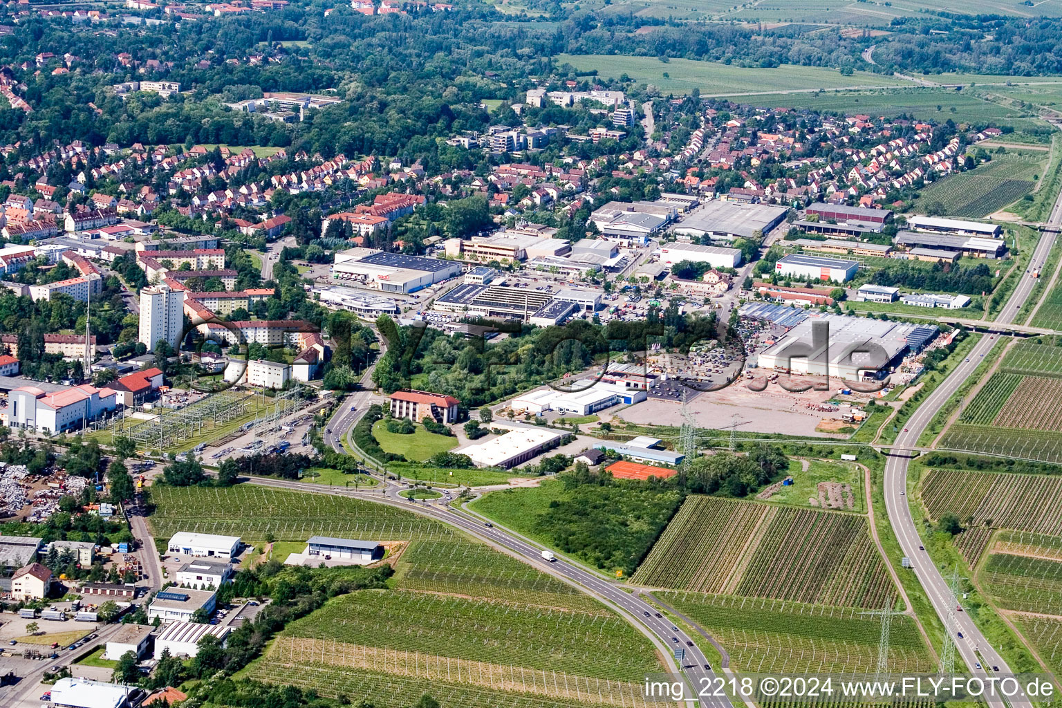 Aerial photograpy of Industrial area N in Landau in der Pfalz in the state Rhineland-Palatinate, Germany