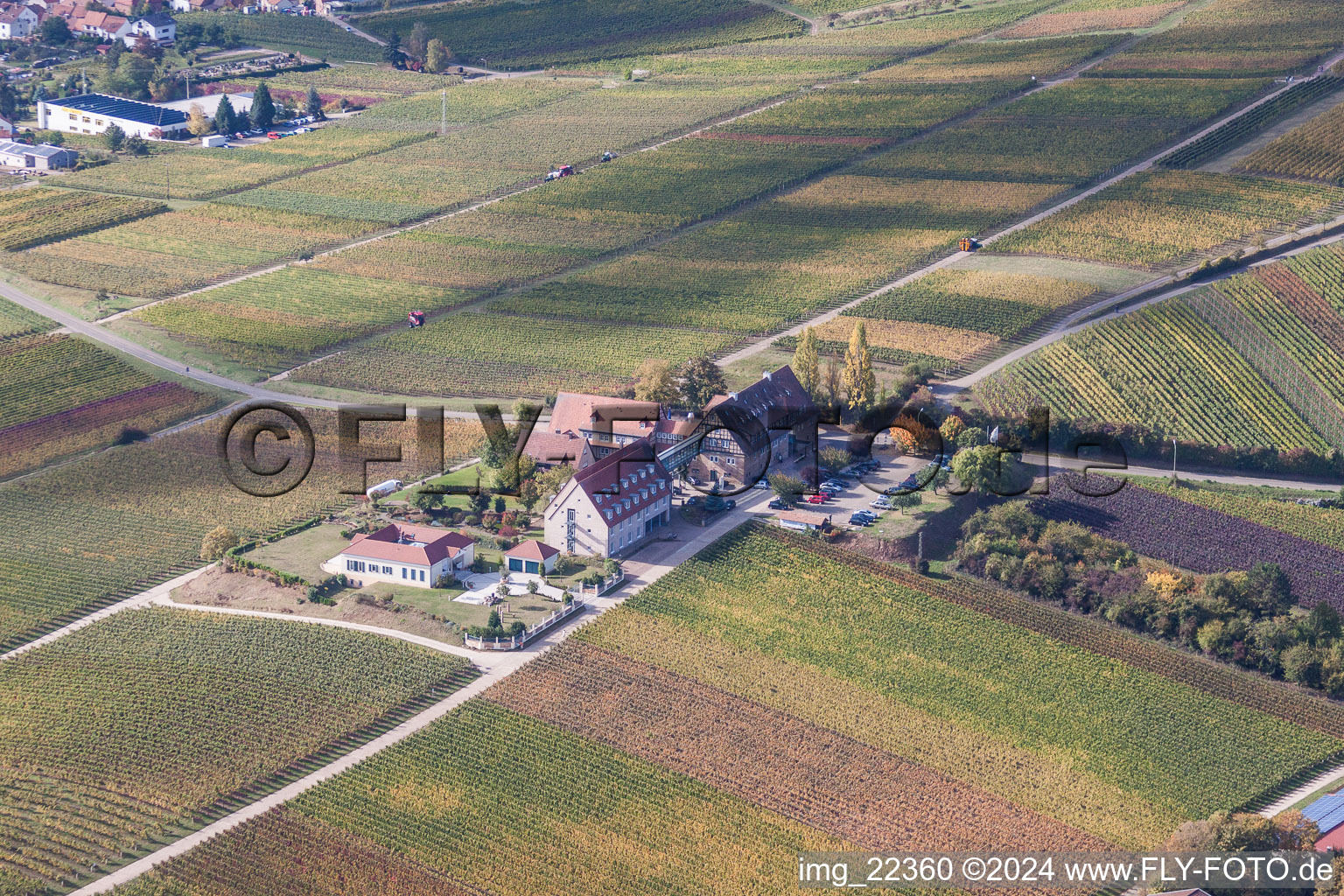 Aerial photograpy of Complex of the hotel building Leinsweiler Hof in Leinsweiler in the state Rhineland-Palatinate, Germany