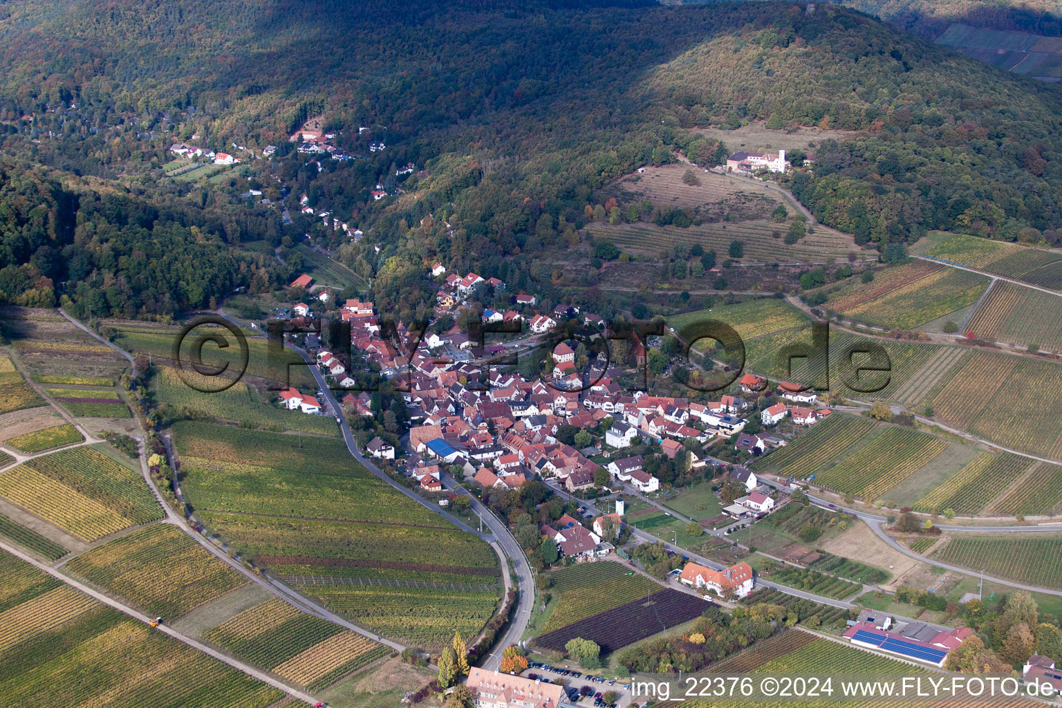 Aerial photograpy of Leinsweiler in the state Rhineland-Palatinate, Germany