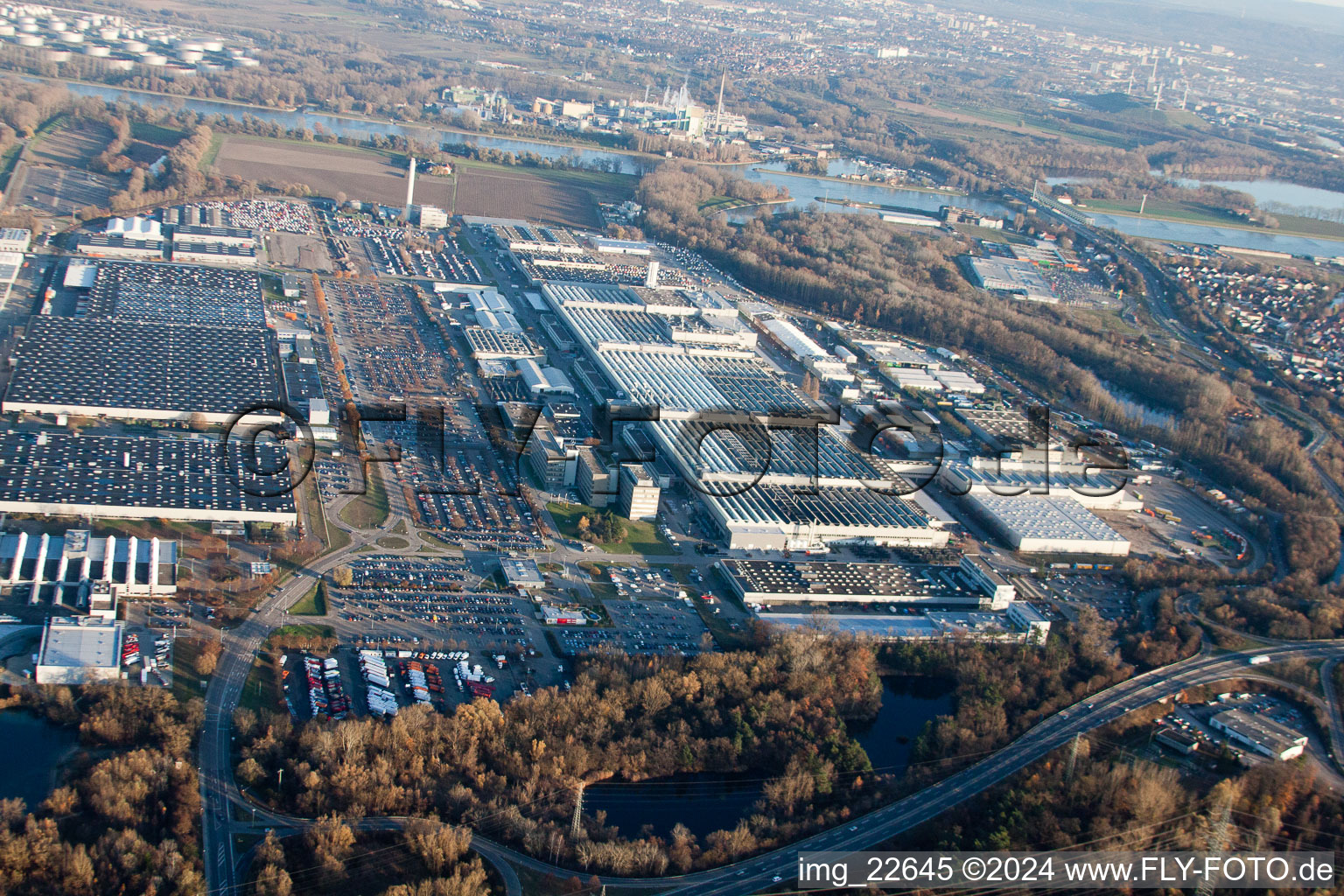 Daimler AG in Wörth am Rhein in the state Rhineland-Palatinate, Germany