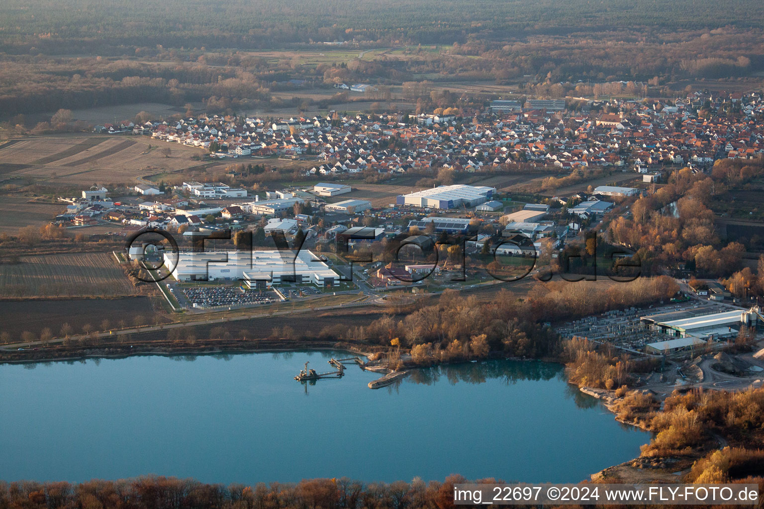 From the east in Hagenbach in the state Rhineland-Palatinate, Germany