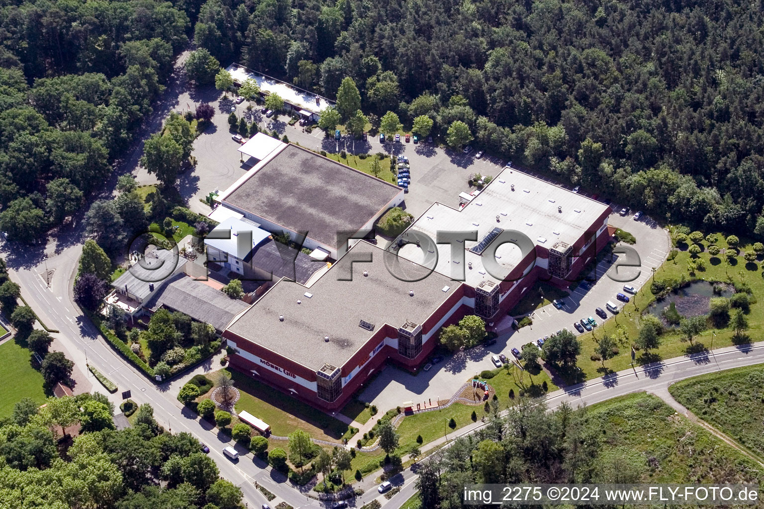 Aerial photograpy of Furniture GILB in the district Herxheim in Herxheim bei Landau/Pfalz in the state Rhineland-Palatinate, Germany