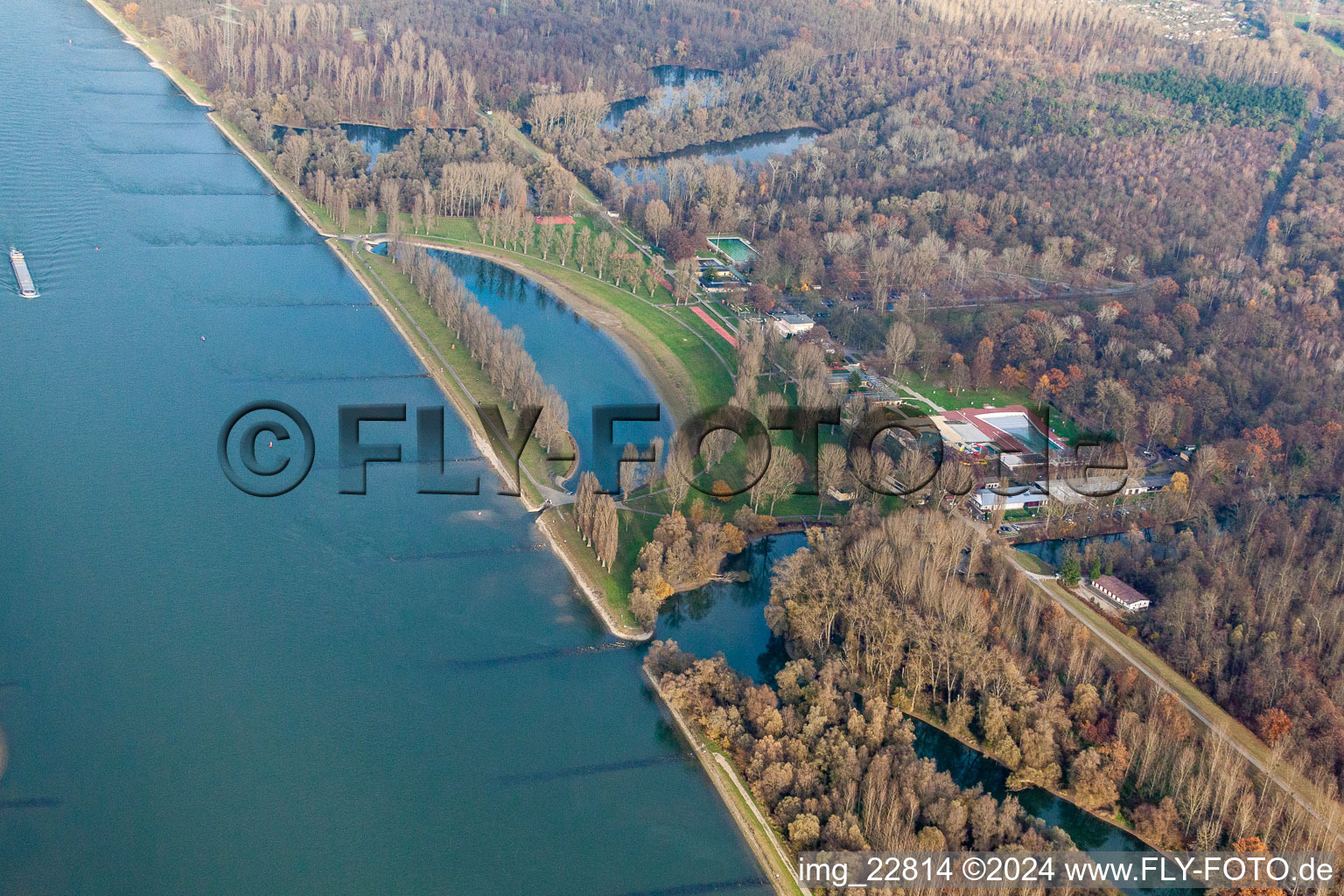 Aerial view of Rappenwörth, Rhine beach in the district Daxlanden in Karlsruhe in the state Baden-Wuerttemberg, Germany