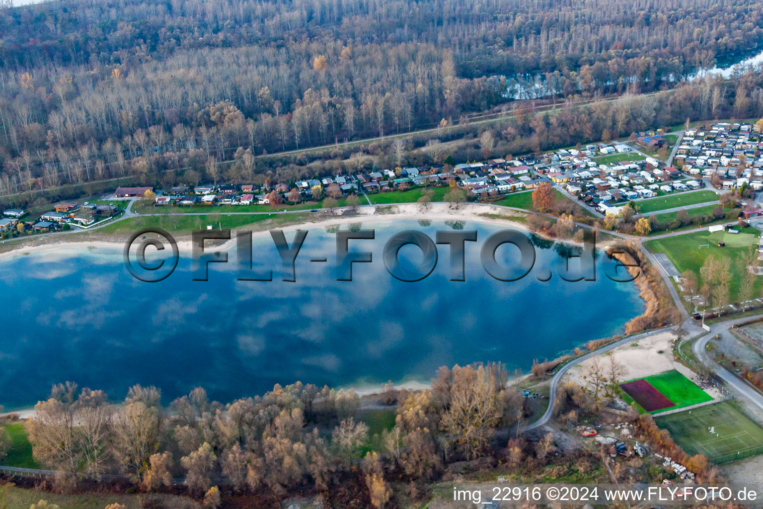 Aerial view of Lake bank areas of Fischergilde Plittersdorf 1964 e.V. in Rastatt in the state Baden-Wurttemberg