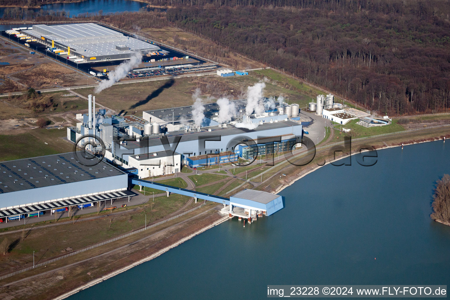 Palm paper mill in the Oberwald industrial area in the district Maximiliansau in Wörth am Rhein in the state Rhineland-Palatinate, Germany