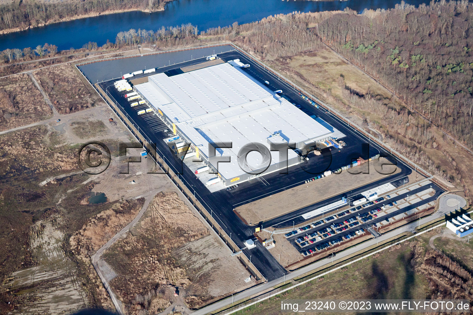 Aerial view of New Netto logistics center in the Oberwald industrial area in Wörth am Rhein in the state Rhineland-Palatinate, Germany