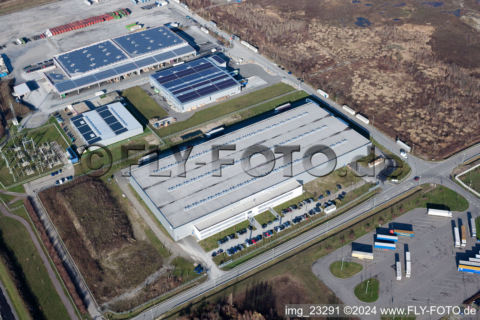 Oblique view of Building and production halls on the premises of Europack GmbH in the district Industriegebiet Woerth-Oberwald in Woerth am Rhein in the state Rhineland-Palatinate