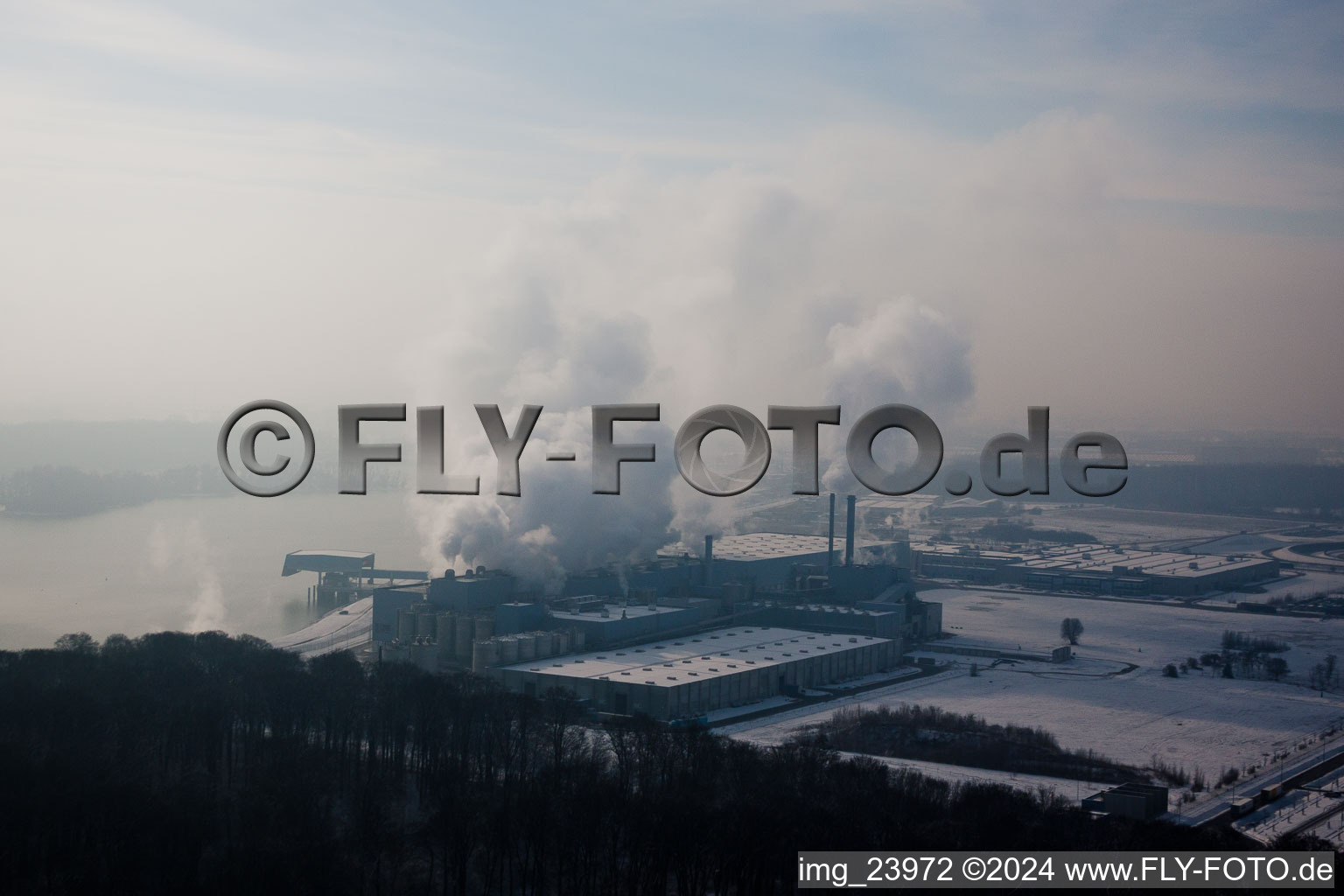 Oberwald, Palm paper mill from the south in Wörth am Rhein in the state Rhineland-Palatinate, Germany