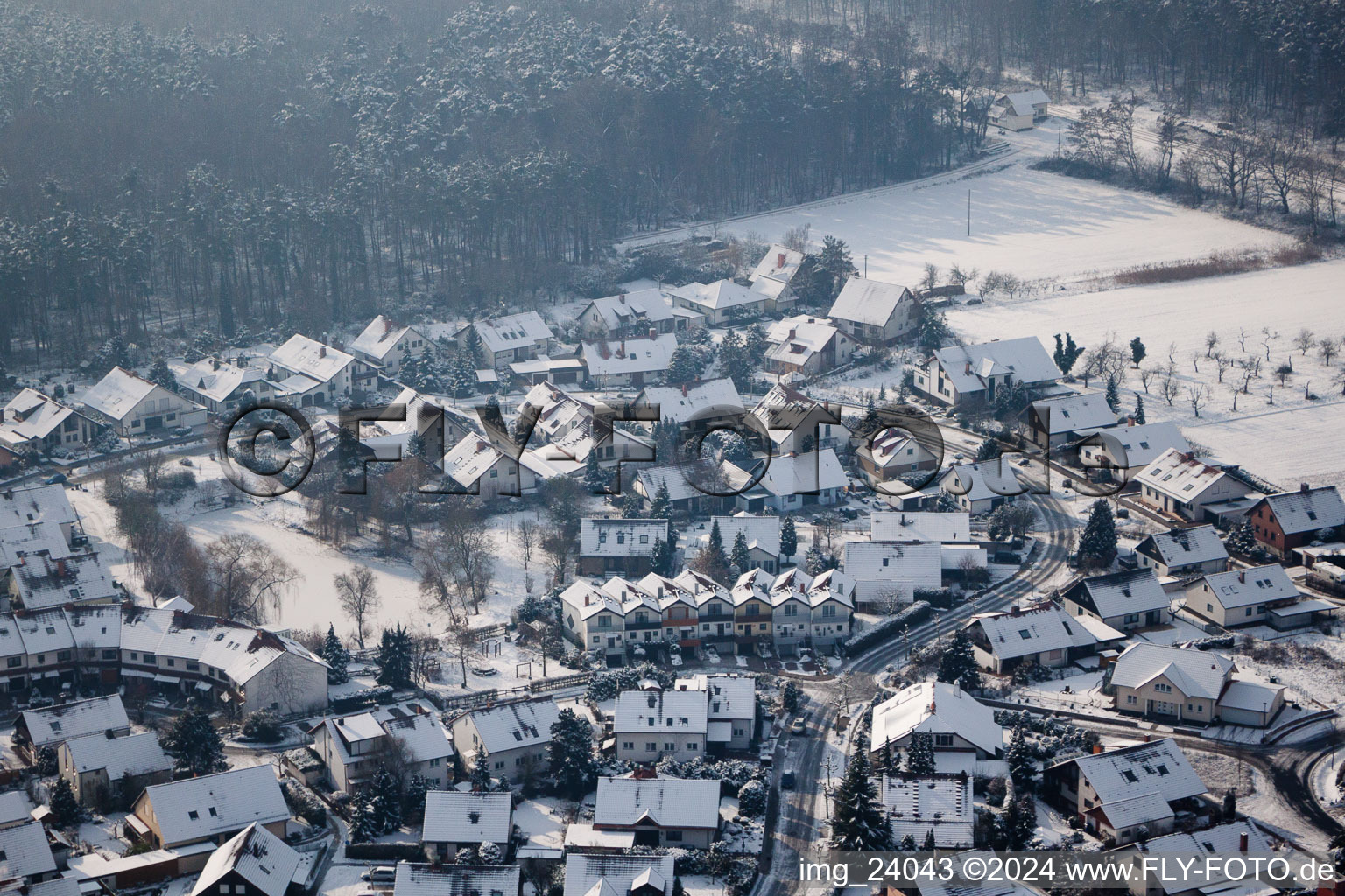 Drone image of New development area Tongruben in Rheinzabern in the state Rhineland-Palatinate, Germany