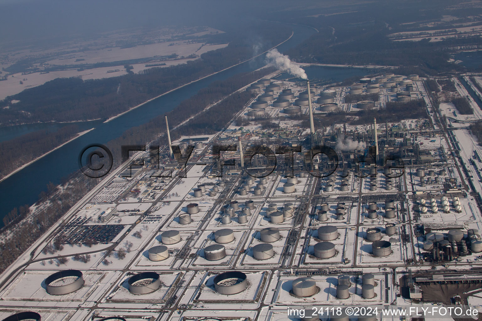 Aerial photograpy of Refineries in the district Knielingen in Karlsruhe in the state Baden-Wuerttemberg, Germany